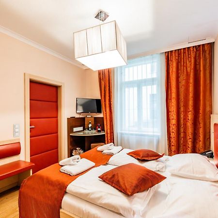 Hotel Pension Baronesse Wien Exteriör bild